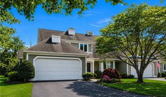 36 Overlook Dr 36, North Kingstown, RI 02852