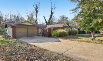 117 Old Oaks Dr, Ballwin, MO 63011