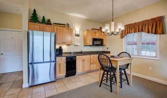 220 Cow Hill Rd, Bartlett, NH 03812