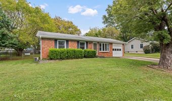 14 Fieldcrest Rd, Arden, NC 28704