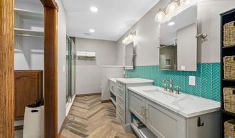 48190 265th St, Brandon, SD 57005