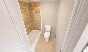 322 Aoloa St 306, Kailua, HI 96734
