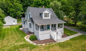 277 Franklin St Ext, Danbury, CT 06811