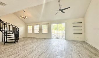 122 S BULOVA Dr, Apopka, FL 32703