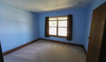 610 7th Ave, Ackley, IA 50601