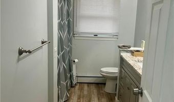 84 N View Ave, Cranston, RI 02920