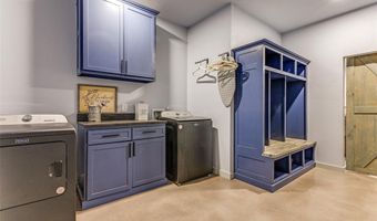 1600 County Road 2395, Alvord, TX 76225