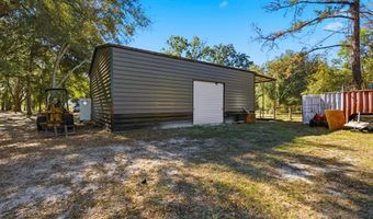 4506 10th St, Bell, FL 32619