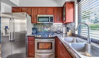 574 Alameda St, Altadena, CA 91001