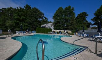 16 Amberwood Ct, Bourne, MA 02532