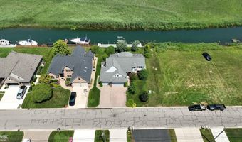 10368 St John, Algonac, MI 48001