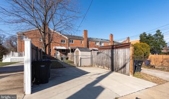 628 S PAYNE St, Alexandria, VA 22314