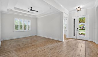 830 MANNS HARBOR Dr, Apollo Beach, FL 33572