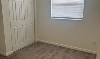 565 Harbor Dr, Bullhead City, AZ 86442