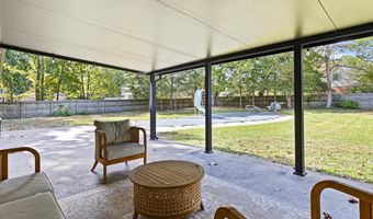 222 CARAVEL Dr, Bear, DE 19701