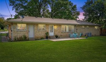 4417 E Frank Phillips Blvd, Bartlesville, OK 74006