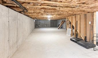 204 Wickford Ct 31, North Kingstown, RI 02852