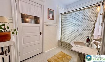 1527 W Turner St, Allentown, PA 18102