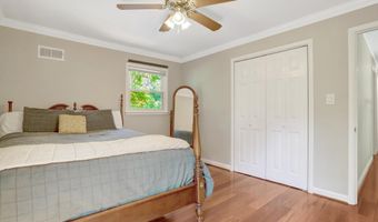 5919 KELLEY Ct, Alexandria, VA 22312
