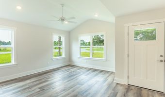 215 15th St, Apalachicola, FL 32320