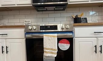 7723 Turnpike Rd, Archdale, NC 27263