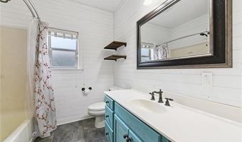 733 CAZALARD St, Belle Chasse, LA 70037