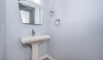 301 UNITY Ln, Annapolis, MD 21401