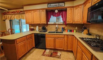 16011 Elbrook St NE, Alliance, OH 44601