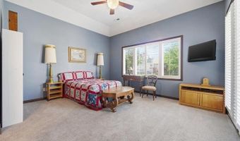601 Stone Lake Cir, Augusta, KS 67010