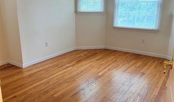 63 TROTTERS Ln 63, Allendale, NJ 07401