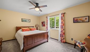 4352 Rock Island Rd, Arnold, MO 63010