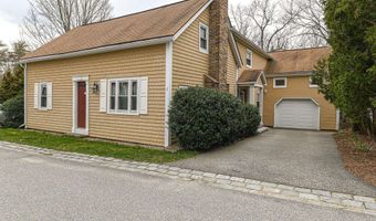 7 Green St, Exeter, NH 03833