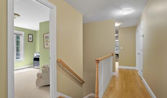21 Wiggin Rd, Bedford, NH 03110