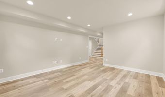8613 MELWOOD Rd, Bethesda, MD 20817