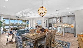 5822 SILVER SUN Dr, Apollo Beach, FL 33572