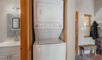 595 A CR 198, Canones, NM 87516