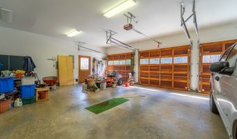 750 Double Springs Dr, Almond, NC 28702