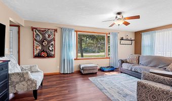 1900 OLDE CASALOMA Dr, Appleton, WI 54913