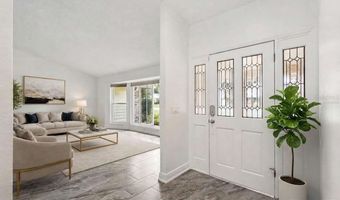 2418 SWEETWATER CC PLACE Dr, Apopka, FL 32712