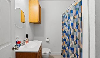 1033 E 4th St, Alice, TX 78332