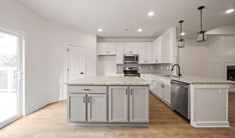 98 Selkirk Dr, Bella Vista, AR 72715