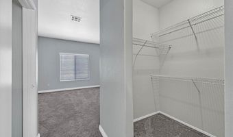 251 S Green Valley Pkwy 2012, Henderson, NV 89012