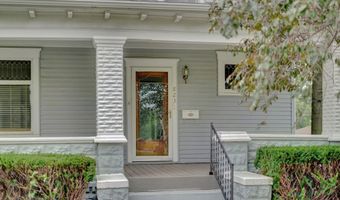 823 N 11th St, Beatrice, NE 68310