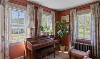 71 Eagle Peak Rd, Brookfield, VT 05060