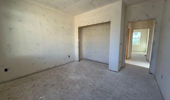 6540 Crown Cres, Ammon, ID 83406