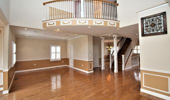 5905 LONE OAK Dr, Bethesda, MD 20814