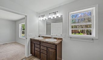 90 Oneida Trl, Albrightsville, PA 18210