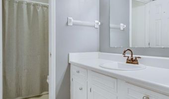 1607 Northwood Dr, Albany, GA 31707