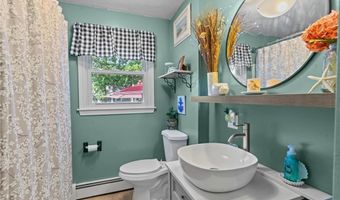 59 Belvedere Dr, Bristol, RI 02809