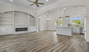100 Blue Ridge Ct, Bay St. Louis, MS 39520
